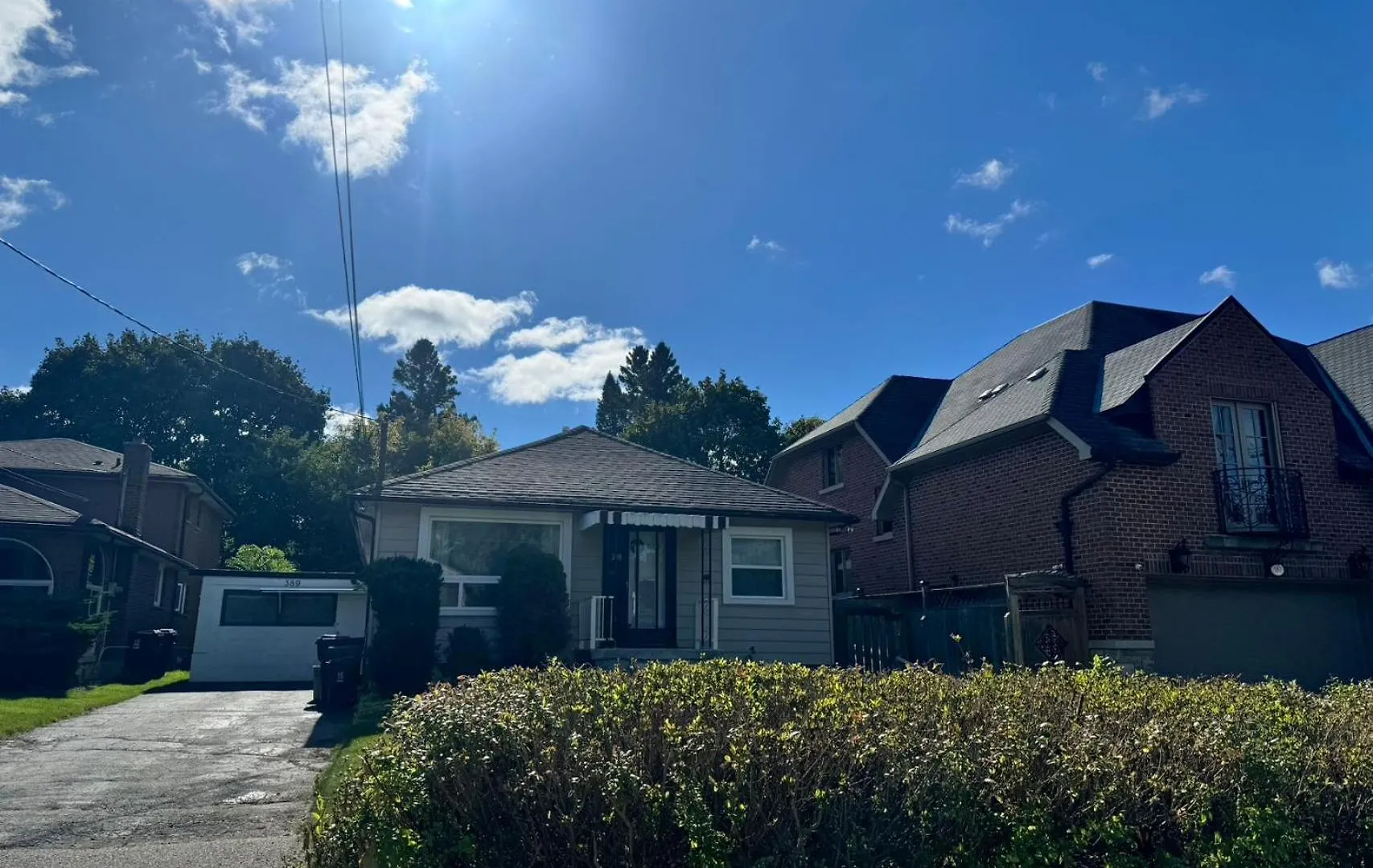Queen Comfort Close To Finch Station & Shopping Toronto 0*,  Canada